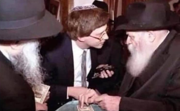 Abramowitz meets with Schneerson